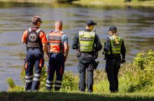 Sostinės tarnybas ant kojų sulėkė grėsmingas pranešimas: nuo tilto nukrito moteris